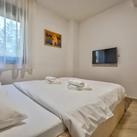 Apartment Lovac